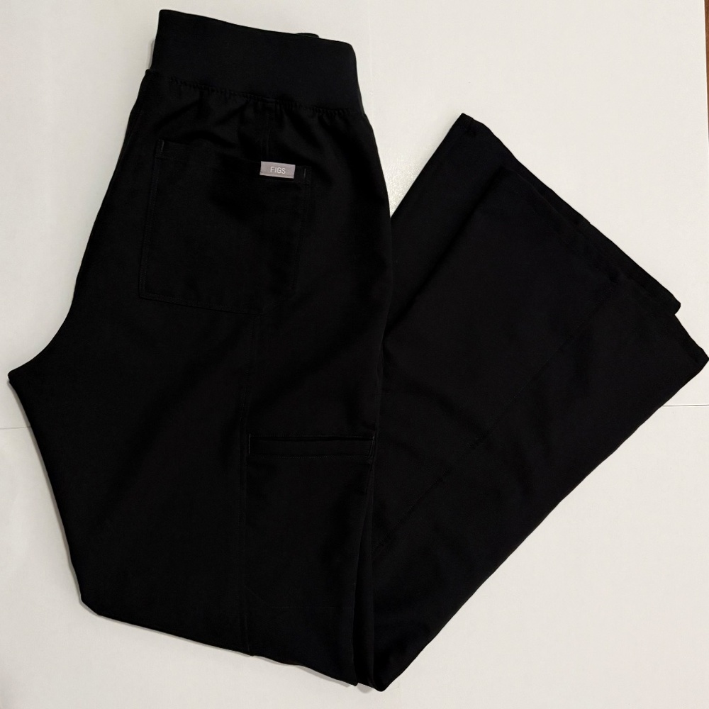 Black Figs Scrub pants - Picture 2 of 4